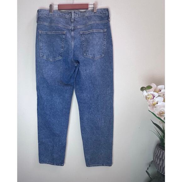 GAP Denim '90s Loose Fit Straight Leg Mid Rise Medium Wash Jeans Women's 12/31L - Picture 2 of 7